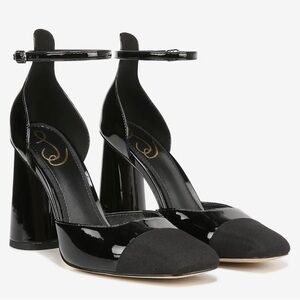 Brand new black heels!